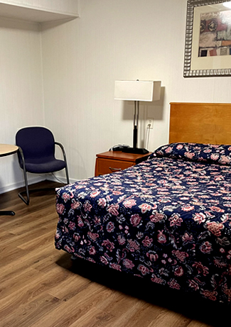 Comfortable & well maintained rooms - Baker's Motel